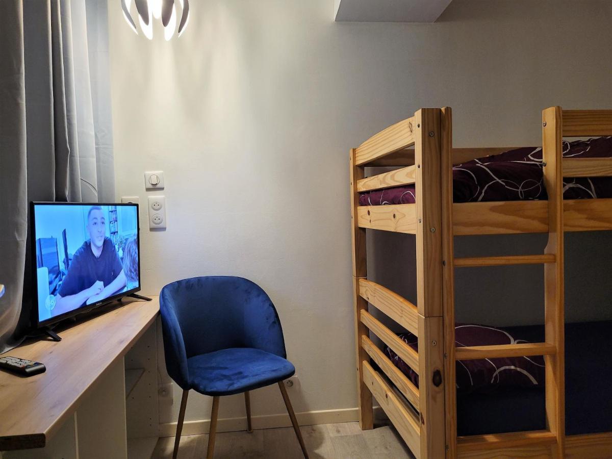 L'Etablissement La Plage A 2 Pas, Vous Propose 4 Appartements Neufs, Netflix, Lits Faits A Votre Arrivee, Serviettes De Toilette, Menage, Wifi, En Hyper Centre ,Plage A 100M, Box A Velos, Paiement 3 Fois Sans Frais, Prix Tout Compris Dieppe Exterior photo