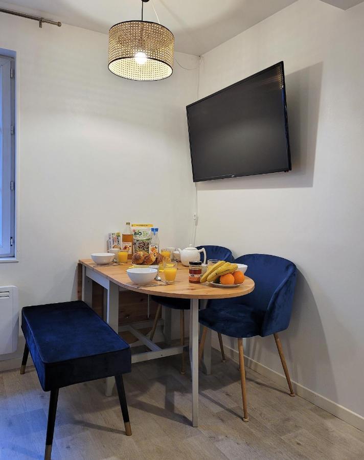 L'Etablissement La Plage A 2 Pas, Vous Propose 4 Appartements Neufs, Netflix, Lits Faits A Votre Arrivee, Serviettes De Toilette, Menage, Wifi, En Hyper Centre ,Plage A 100M, Box A Velos, Paiement 3 Fois Sans Frais, Prix Tout Compris Dieppe Exterior photo