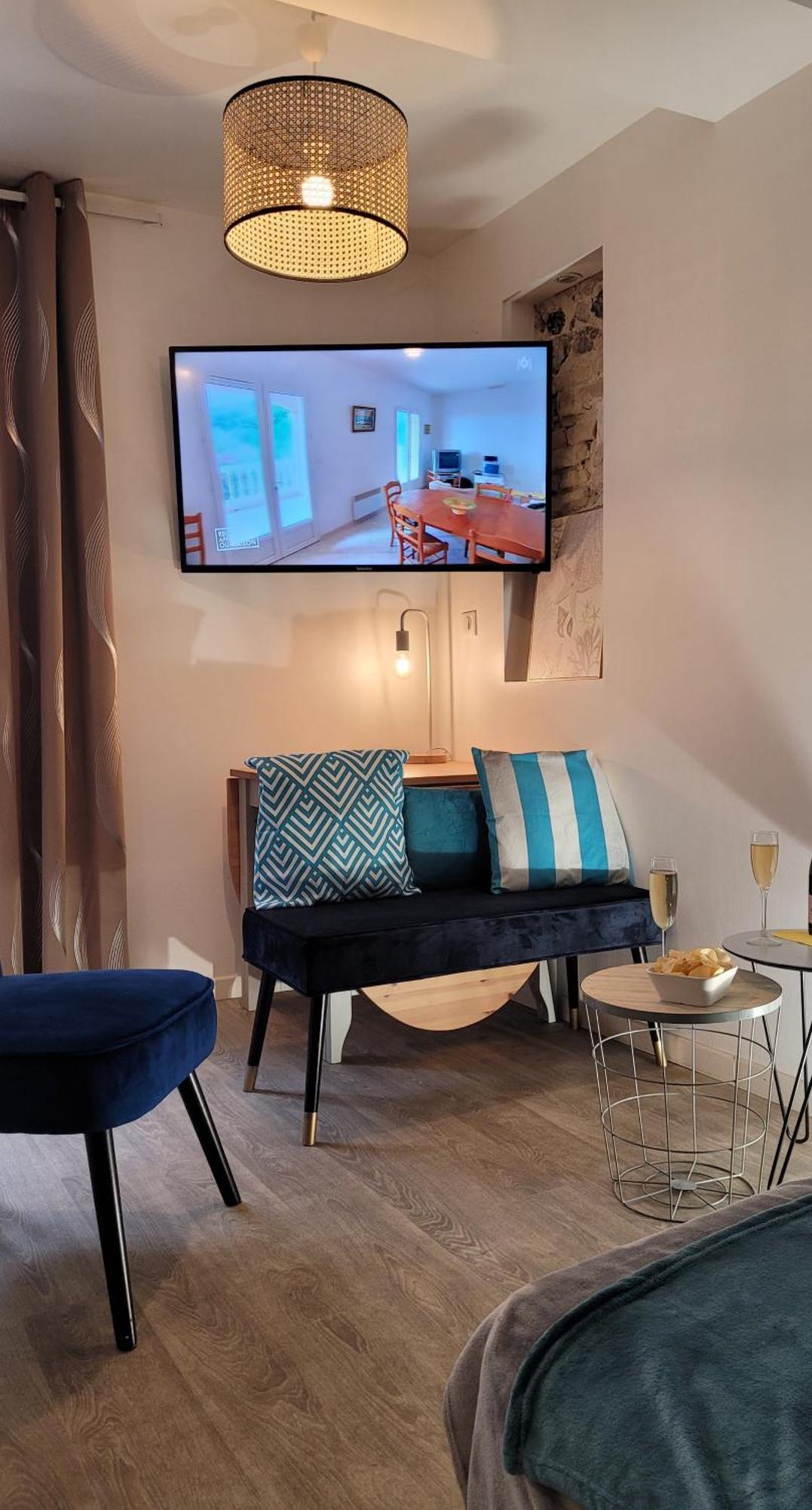 L'Etablissement La Plage A 2 Pas, Vous Propose 4 Appartements Neufs, Netflix, Lits Faits A Votre Arrivee, Serviettes De Toilette, Menage, Wifi, En Hyper Centre ,Plage A 100M, Box A Velos, Paiement 3 Fois Sans Frais, Prix Tout Compris Dieppe Exterior photo